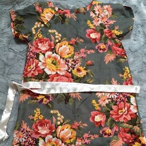 Hospital birthing gown